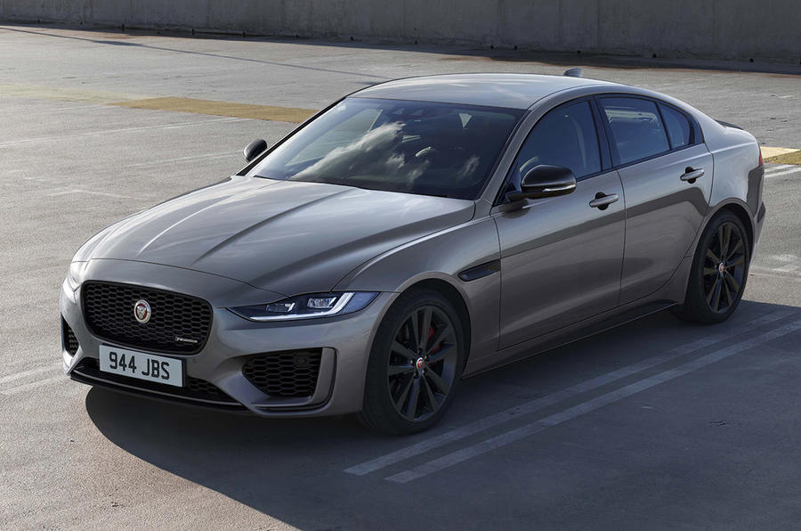 14 Jaguar xe front